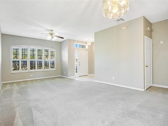 3rd image of 233 Portstewart Dr