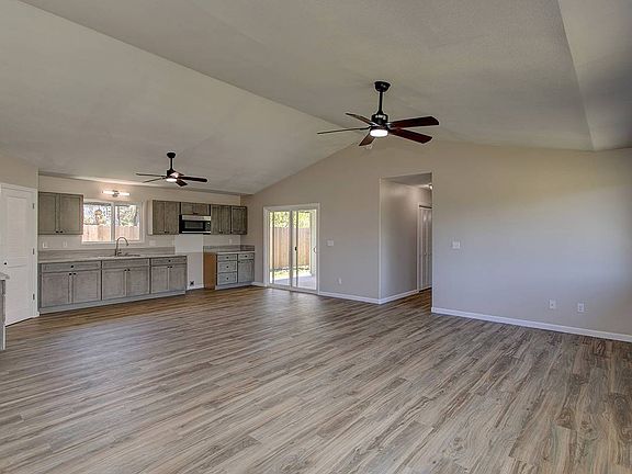 2nd image of 16-2034 Bamboo Dr