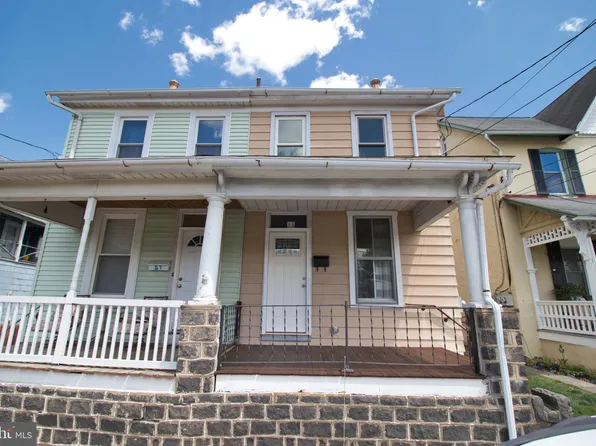 55 N Hellertown Ave, Quakertown, PA 18951