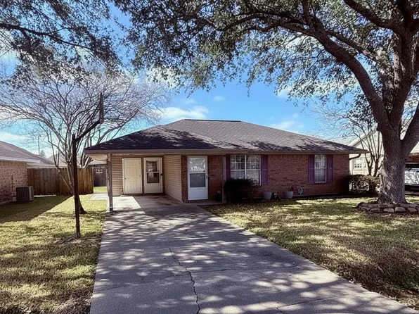 128 Marietta Dr, Youngsville, LA 70592