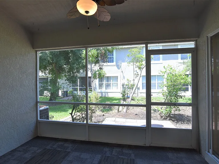 2203 Cypress Knee Loop — Photo 21