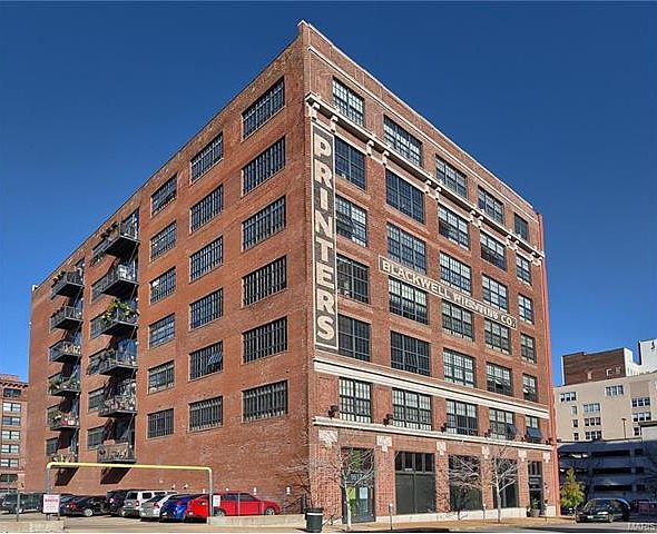 1st image of 1611 Locust St Suite 402