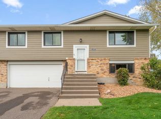 1272 Ferndale St N, Maplewood, MN 55119