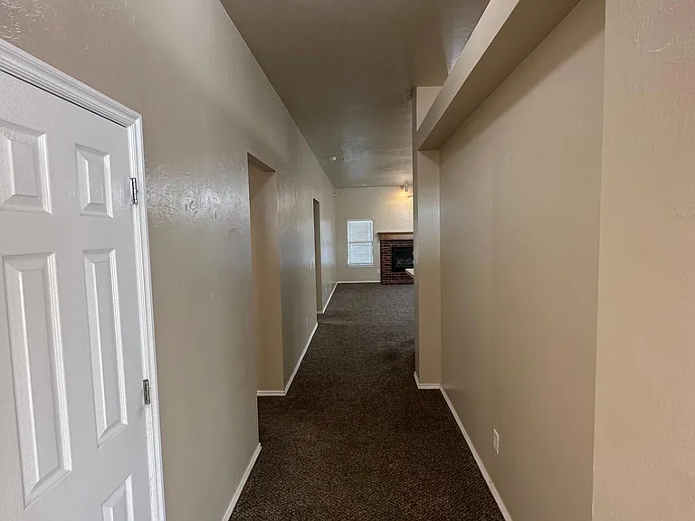 809 Beechwood Way — Photo 8