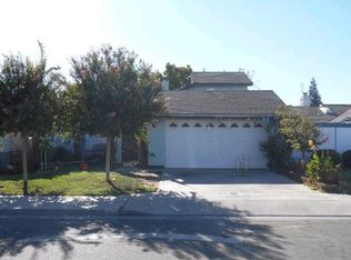 2663 N Selland Ave, Fresno, CA 93722
