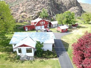 107 Glover Ln, Okanogan, WA 98840