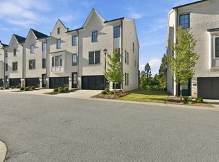380 Clark Xing, Sandy Springs, GA 30328
