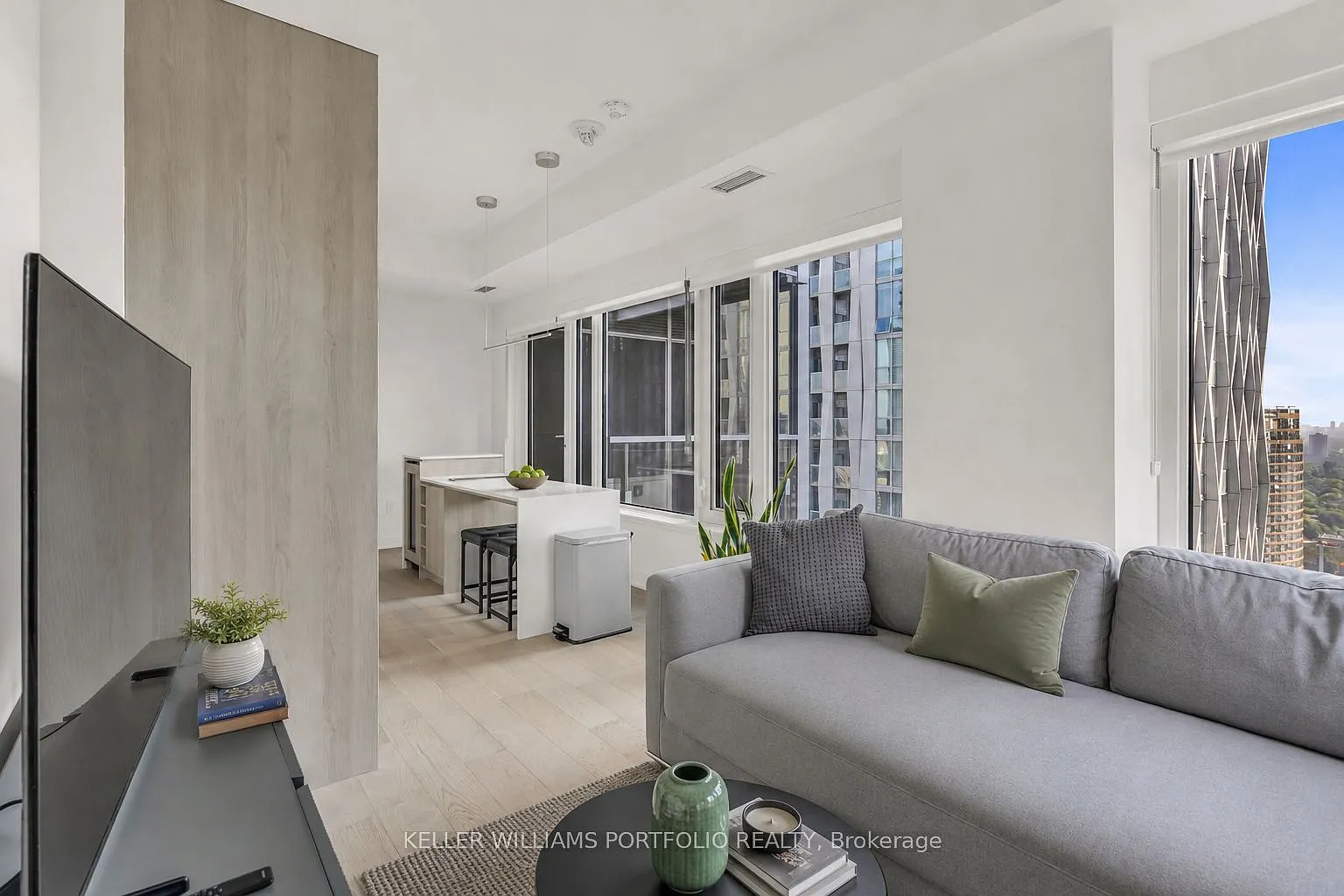 2 bed, $3,150 — Photo 1