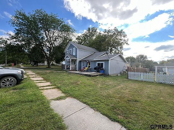 3rd image of 1520 M St
