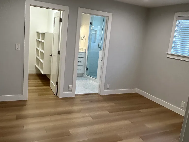 2125 Fidler Ave — Photo 10