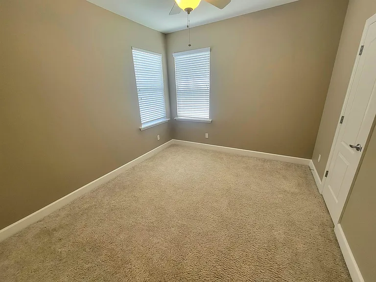 2482 Goldenrod Way #- — Photo 29