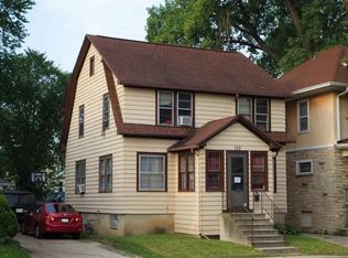 128 E Johnson St, Fond Du Lac, WI 54935