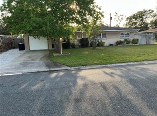 7076 17th St N, Saint Petersburg, FL 33702