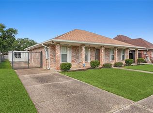 7100 Neptune Ct, New Orleans, LA 70126