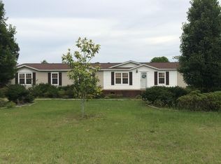 3349 Chicken Foot Rd, Hope Mills, NC 28348