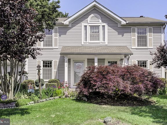 2nd image of 4212 Falconwood Pl