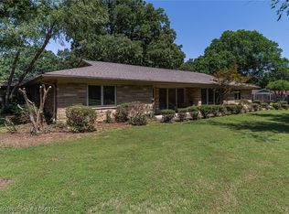 1415 N 52nd St, Fort Smith, AR 72904