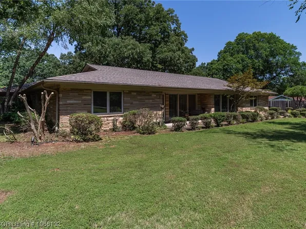 1415 N 52nd St, Fort Smith, AR 72904