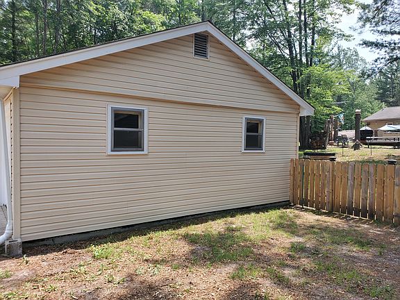 2nd image of 10610 Iva Lee Ct