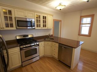 30 Dunreath St #1F, Roxbury, MA 02119