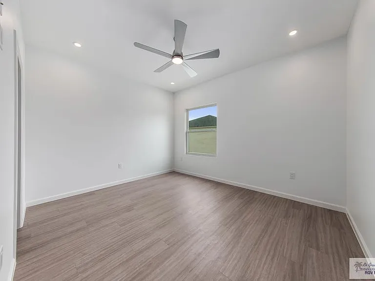 165 W Ruben M Torres Blvd #C — Photo 10