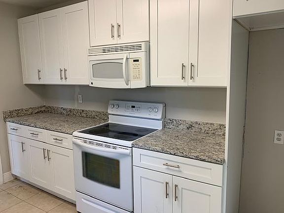 3rd image of 6919 N 19th St
