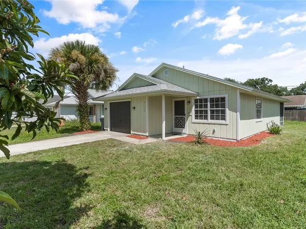 2150 87th Ct, Vero Beach, FL 32966