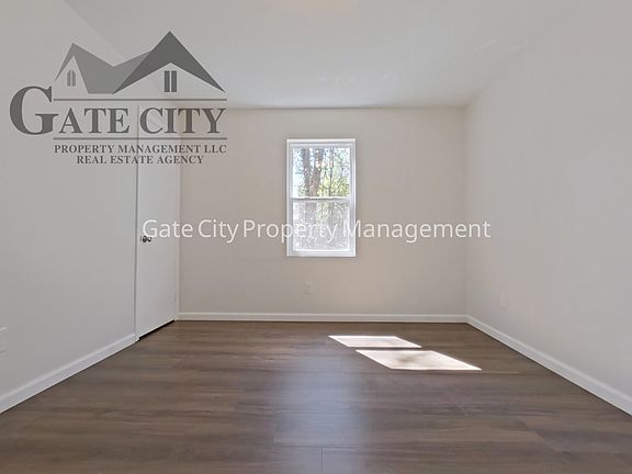 4th image of 427 S Main St #4