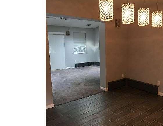 3rd image of 437 Hibbs Ave