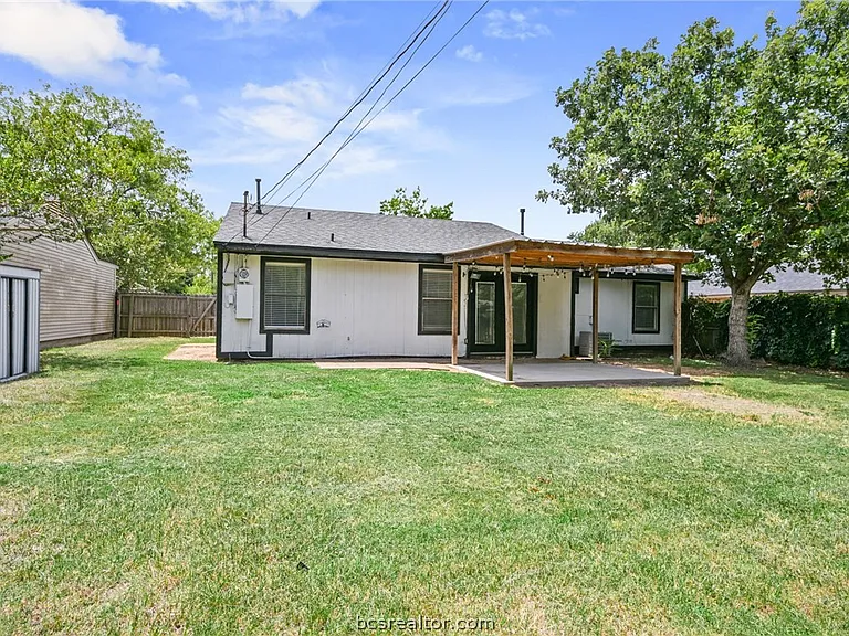 3213 Bahia Dr — Photo 19