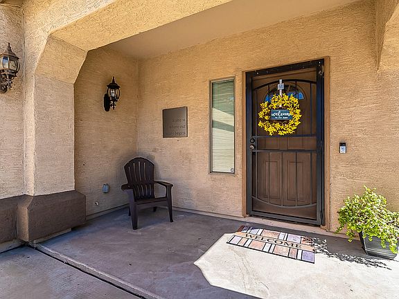 4th image of 5641 S 10th Dr