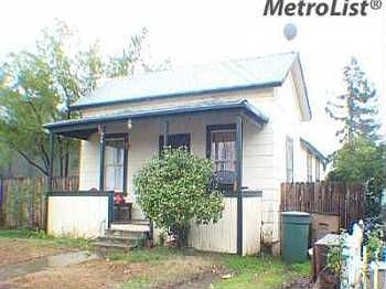2nd image of 227 5th St