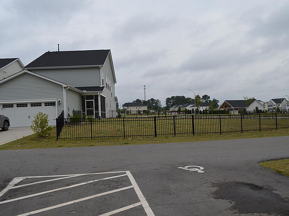 4th image of 328 Edge Of Auburn Blvd