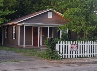 208 N Everett High Rd, Maryville, TN 37804