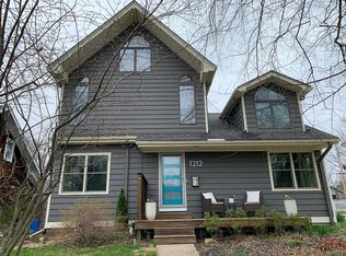 1212 W Charles St, Champaign, IL 61821