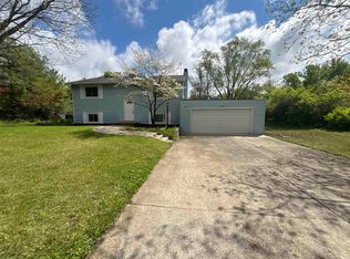 5305 Westbreeze Trl, Fort Wayne, IN 46804