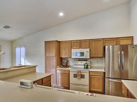 3rd image of 16012 N 158th Ln