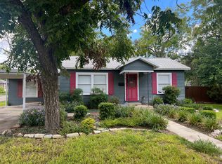 813 Leissner St, Seguin, TX 78155