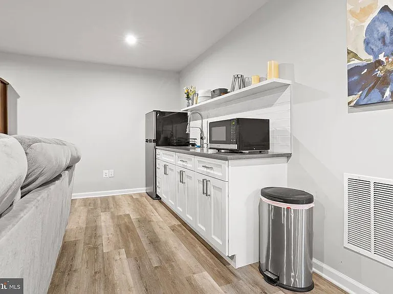 12405 Southington Dr — Photo 52