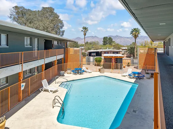 CATALINA VISTA APARTMENTS