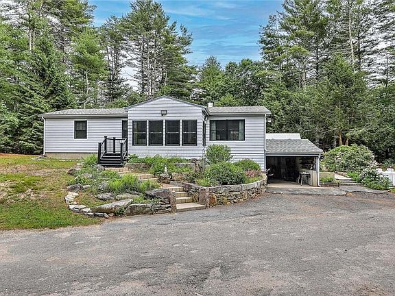 2nd image of 89 Skunk Hill Rd