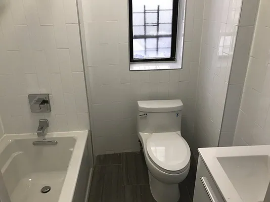 Rented by Bohemia Realty Group | media 6