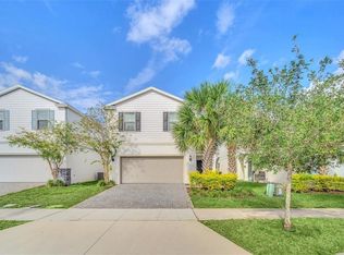 2468 Dubai St, Kissimmee, FL 34747