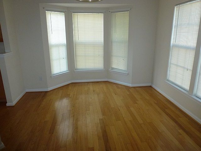 2nd image of 1635 Chamberside Dr