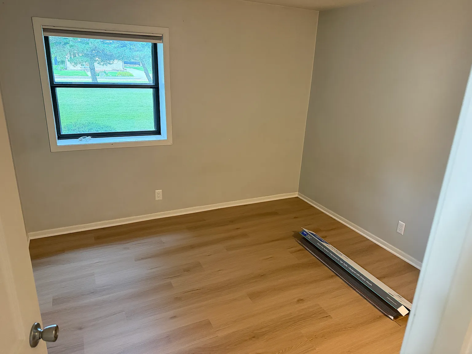 2 bed, 830 sqft, $1,825 — Photo 2