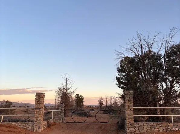 5340 Buffalo Creek Dr, El Paso, TX 79938