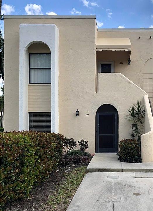 1st image of 3320 Olympic Dr APT 111