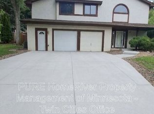 3106 Innsbruck Dr, New Brighton, MN 55112