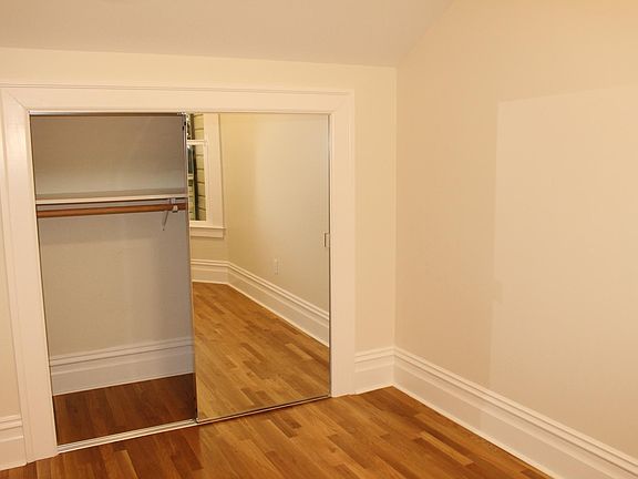 4th image of 797 14th Ave