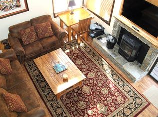 2 Arrowhead Dr #16, Mammoth Lakes, CA 93546